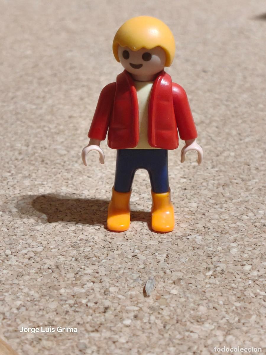 Playmobil: PLAYMOBIL FIGURA NI&Ntilde;O SETS 4660