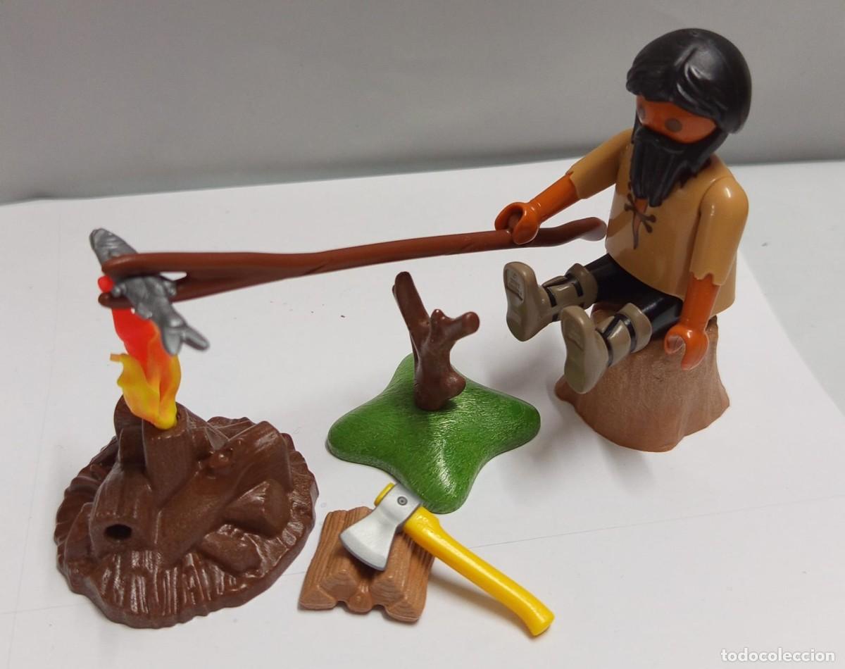 Playmobil: PLAYMOBIL BELEN ALDEANO TOMANDO CERVEZA CON FUEGO Y PEZ - 27/6/25