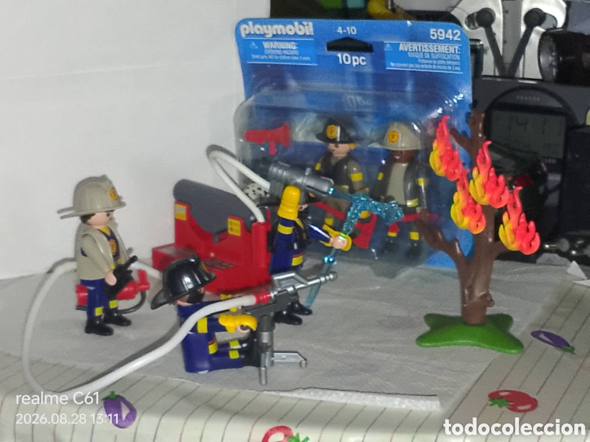 Playmobil: PLAYMOBIL 2010 ref. 5942 DUO PACK Bombero Americano con perro D&aacute;lmata + 3 Clicks emergencias y &Aacute;rbol