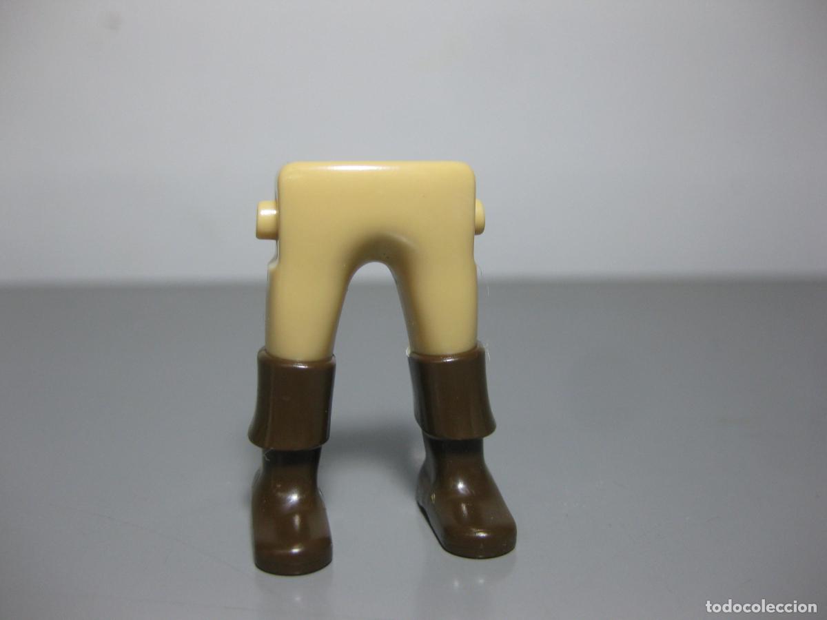 Playmobil: PLAYMOBIL piernas mosquetero bota marron recambio