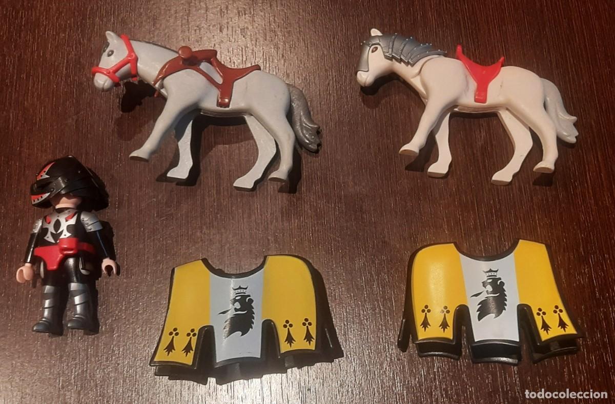 Playmobil: LOTE PLAYMOBIL - CABALLOS CABALLEROS DEL LEON Y CABALLERO DRAG&Oacute;N - gualdrapas del Le&oacute;n Set medievaL