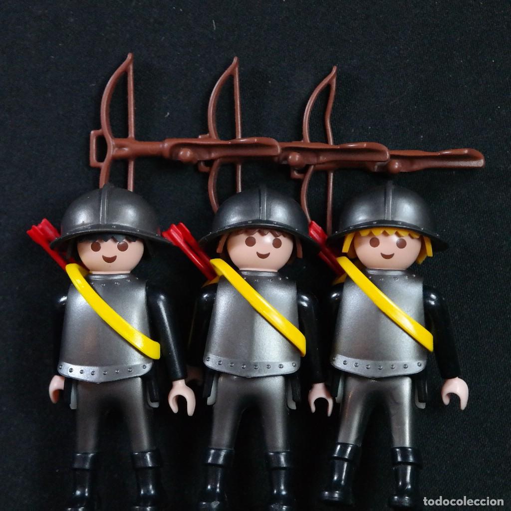 Playmobil: Playmobil tres ballesteros medievales ☼
