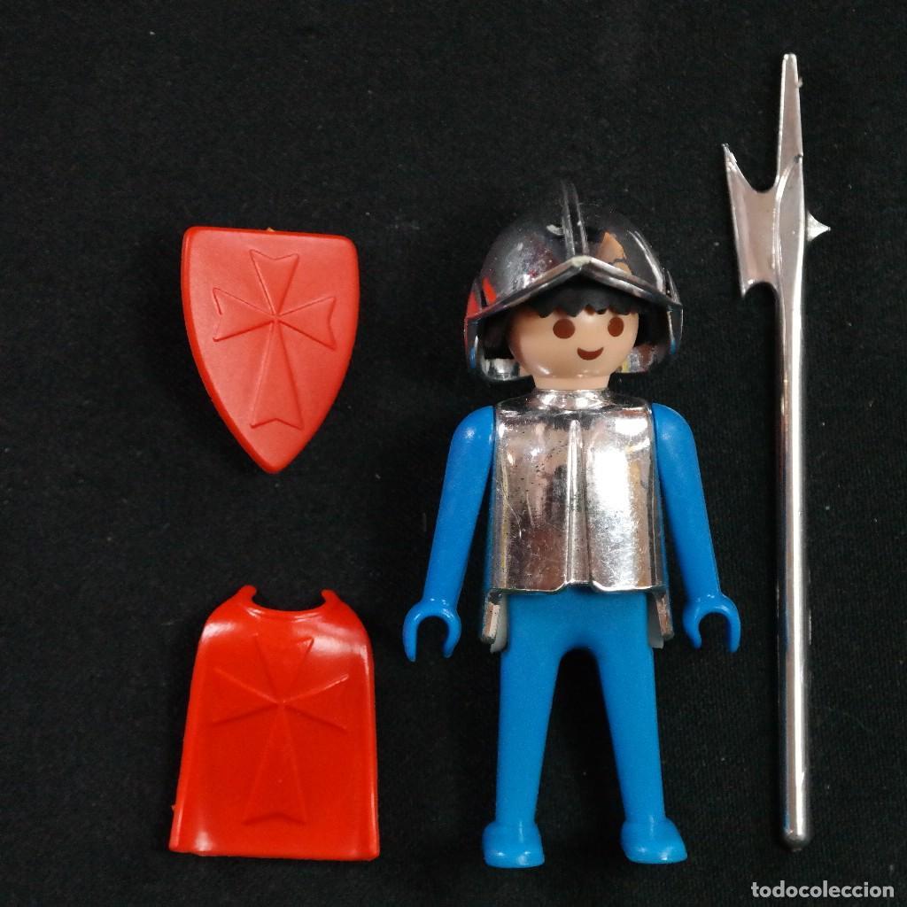 Playmobil: Playmobil caballero con accesorios cromados ☼