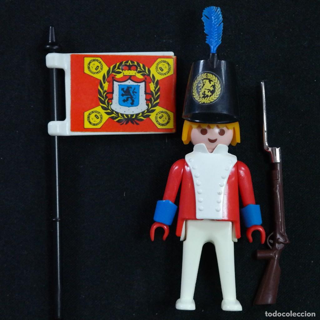 Playmobil: Playmobil soldado ingles con bandera ☼