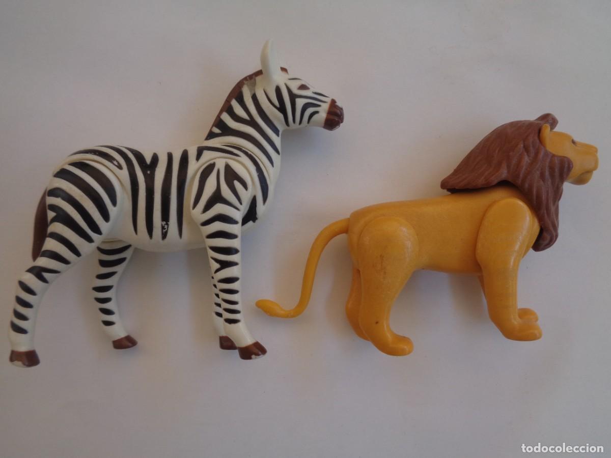 Playmobil: LOTE DE 2 FIGURAS DE PLAYMOBIL DE ANIMALES : LEON Y CEBRA