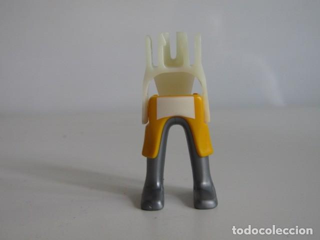 Playmobil: DIFICIL JUEGO DE PIERNAS AMARILLO PLATA BLANCO ESPECIAL PARA CABALLEROS MEDIEVALES CUSTOM PLAYMOBIL