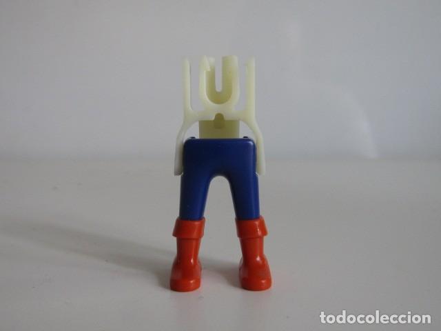 Playmobil: DIFICIL JUEGO DE PIERNAS LILAS ESPECIAL PARA CABALLEROS MEDIEVALES CUSTOM PLAYMOBIL
