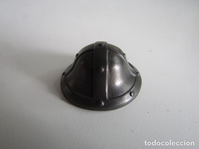 Playmobil: DIFICIL CASCO YELMO CHATO ANTRACITA GUERRERO MEDIEVAL ANTIGUO PLAYMOBIL