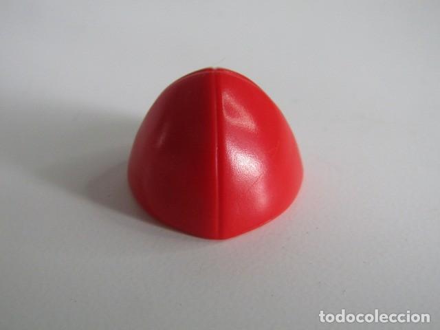 Playmobil: DIFICIL GORRO ROJO GUERRERO DRAGON MEDIEVAL O ALDEANO ANTIGUO PLAYMOBIL