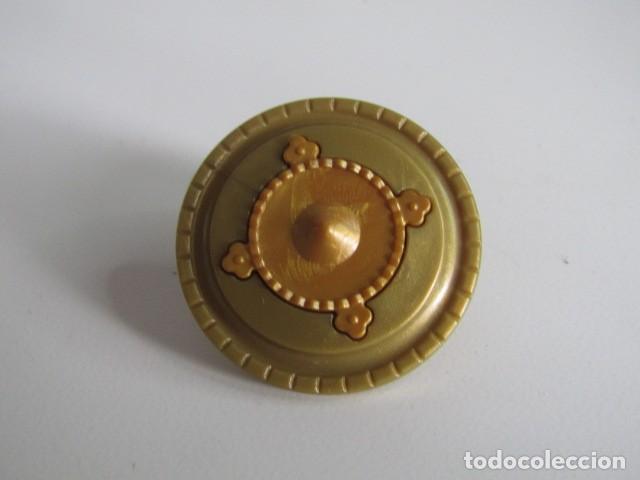 Playmobil: DIFICIL ESCUDO REDONDO DORADO REY MEDIEVAL ANTIGUO PLAYMOBIL