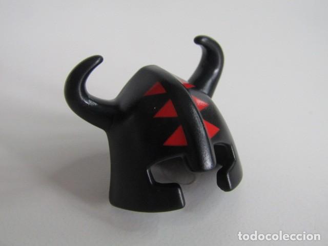 Playmobil: DIFICIL CASCO NEGRO CUERNOS GUERRERO MEDIEVAL ESPECIAL ANTIGUO PLAYMOBIL