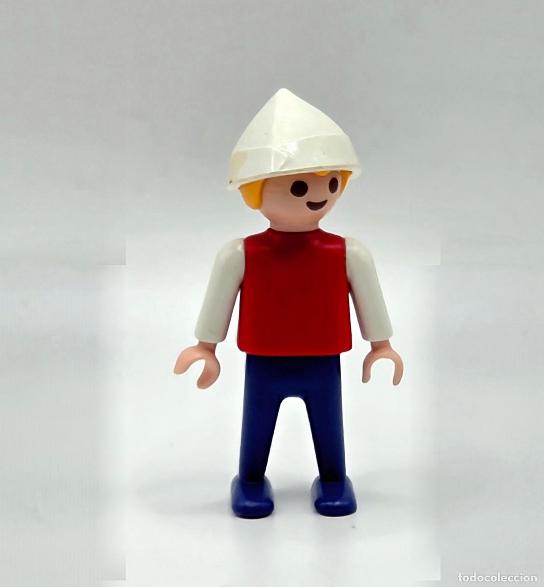 Playmobil: PLAYMOBIL NI&Ntilde;O TRACTOR GORRO BLANCO REF. 3715