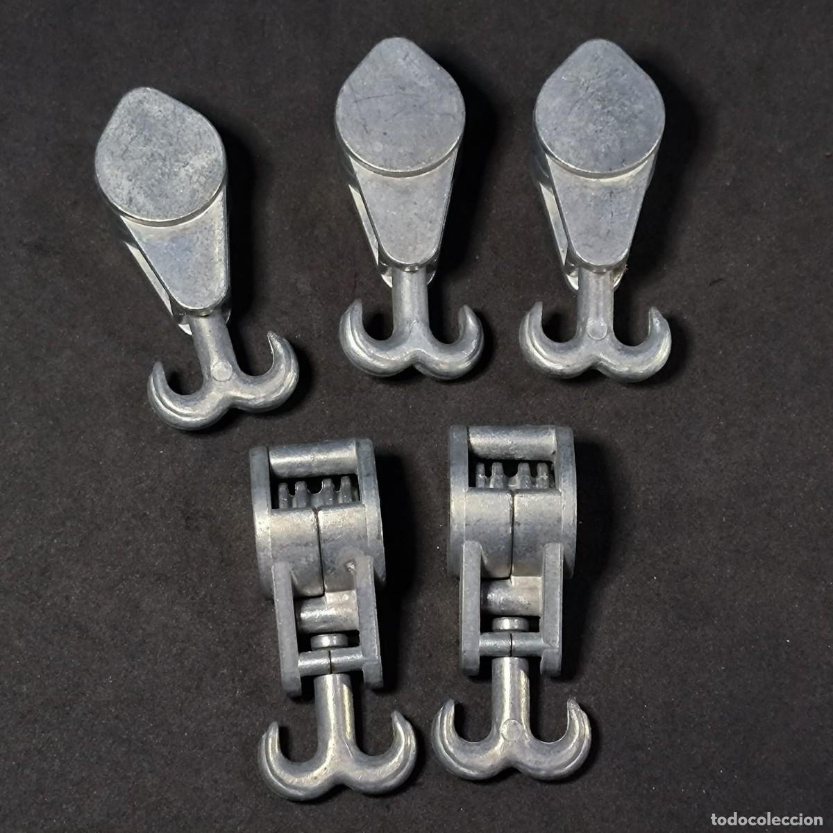 Playmobil: Playmobil 5 ganchos de metal ☼