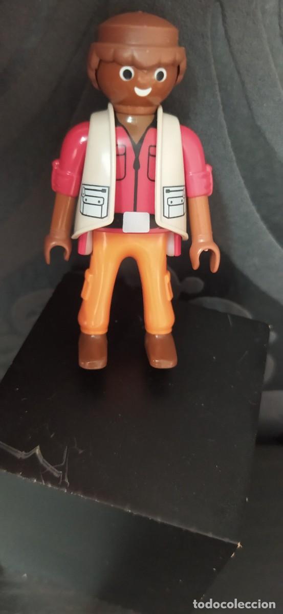 Playmobil: PLAYMOBIL HOMBRE MULATO SAFARI?