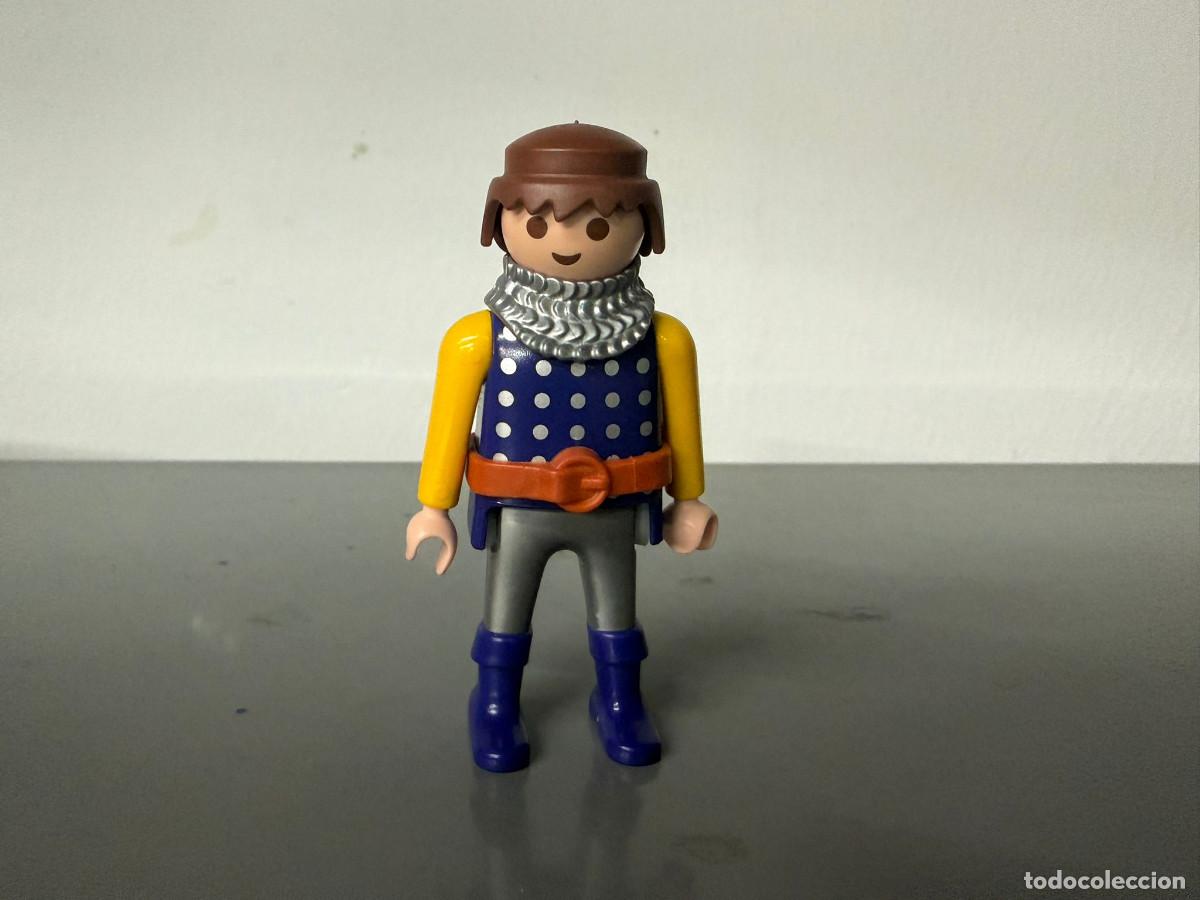 Playmobil: playmobil FIGURA MEDIEVAL CON CUELLO COTA MALLA CERRADO Y CINTURON -MIX19