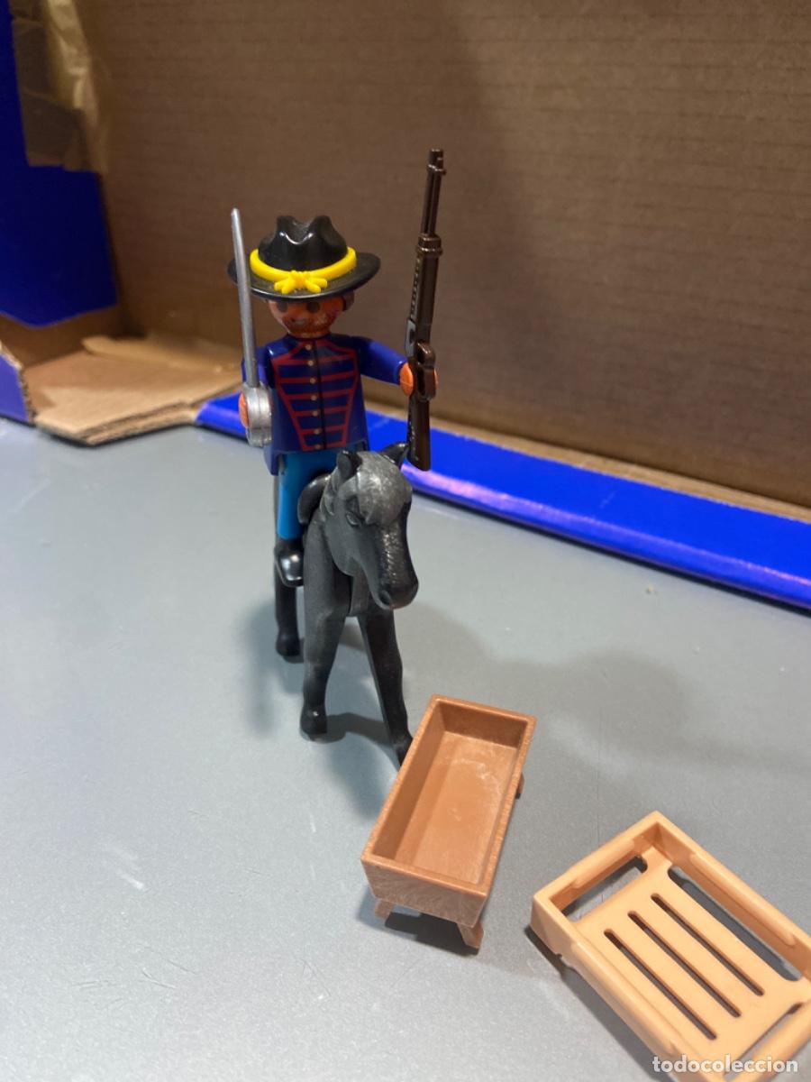 Playmobil: Playmobil Oficial Nordista a caballo