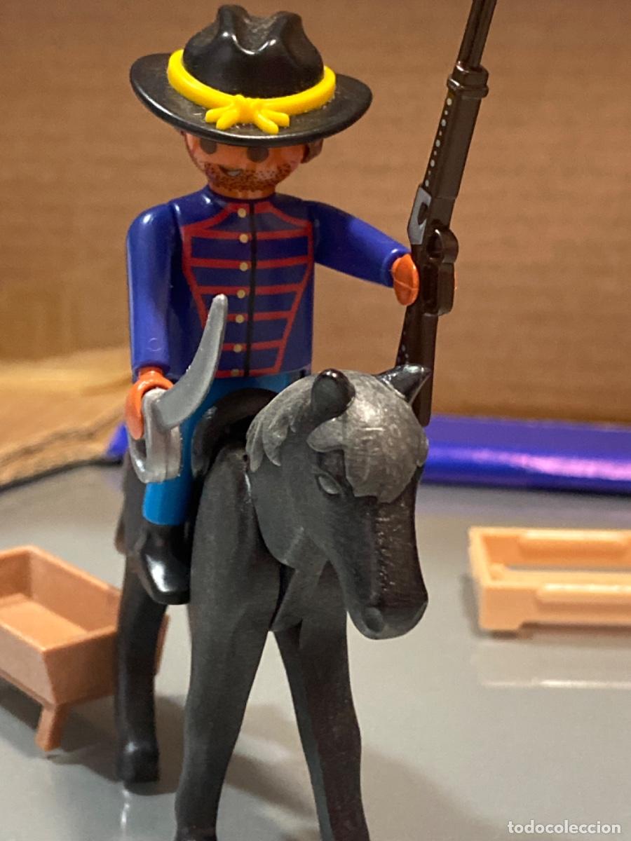 Playmobil: Playmobil Oficial Nordista y caballo