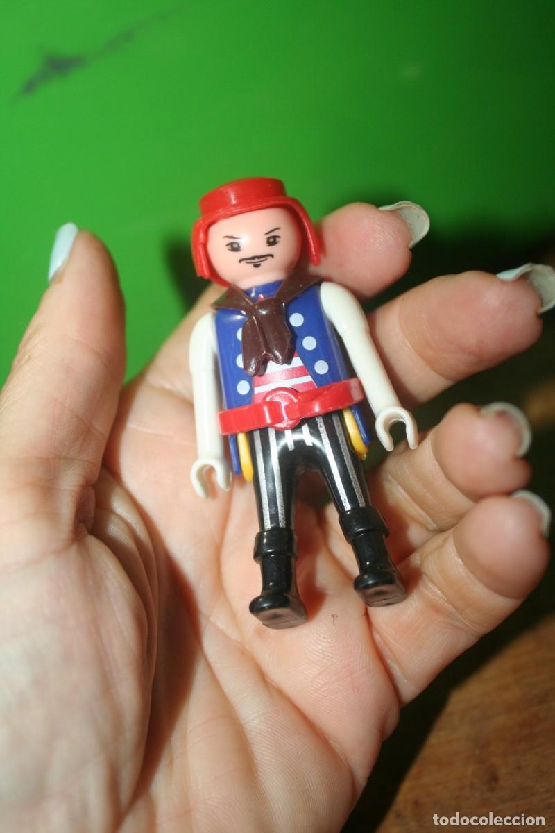 Playmobil: MU&Ntilde;ECO pirata PLAYMOBIL PEDIDO MINIMO 5E
