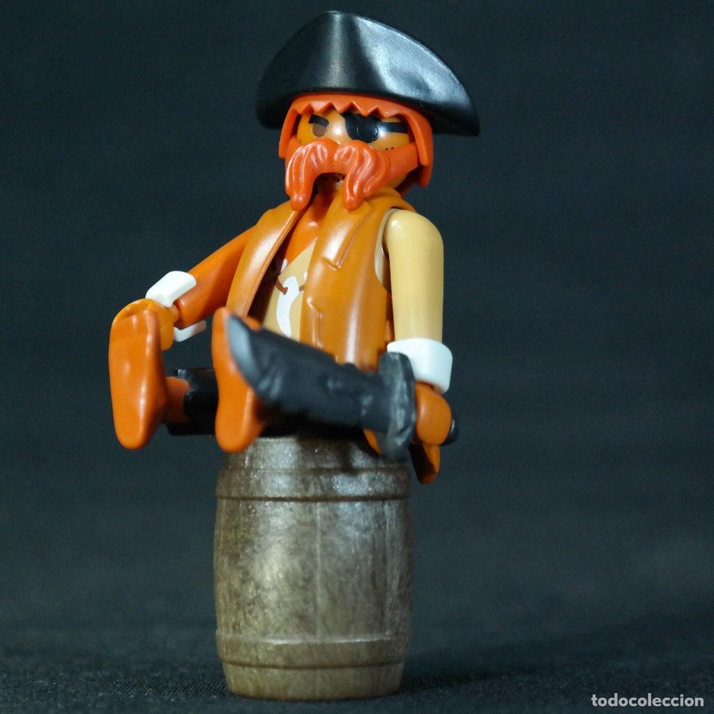 Playmobil: Playmobil pirata con barril ☼
