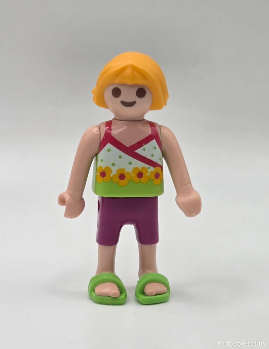 Playmobil: PLAYMOBIL NI&Ntilde;A RUBIA CASA VACACIONES REF. 4857