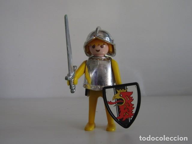 Playmobil: DIFICIL CABALLERO MEDIEVAL DE LA 1&ordf; &Eacute;POCA CABALLER&Iacute;A AGUILA ROJA RAR PLAYMOBIL