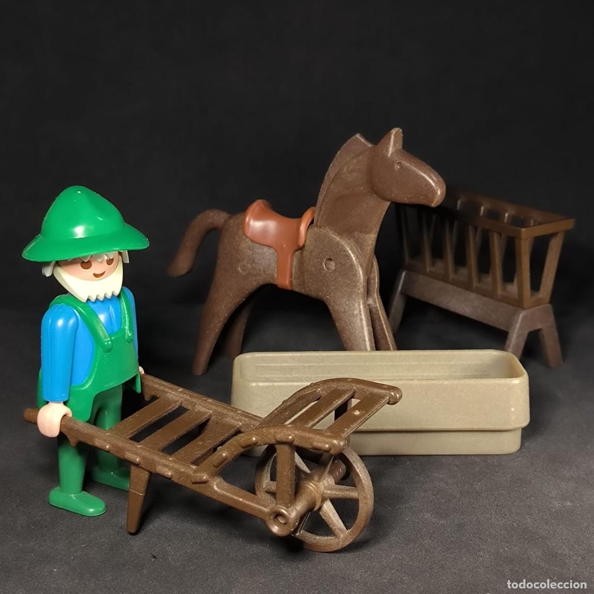Playmobil: Playmobil granjero con caballo y accesorios ☼