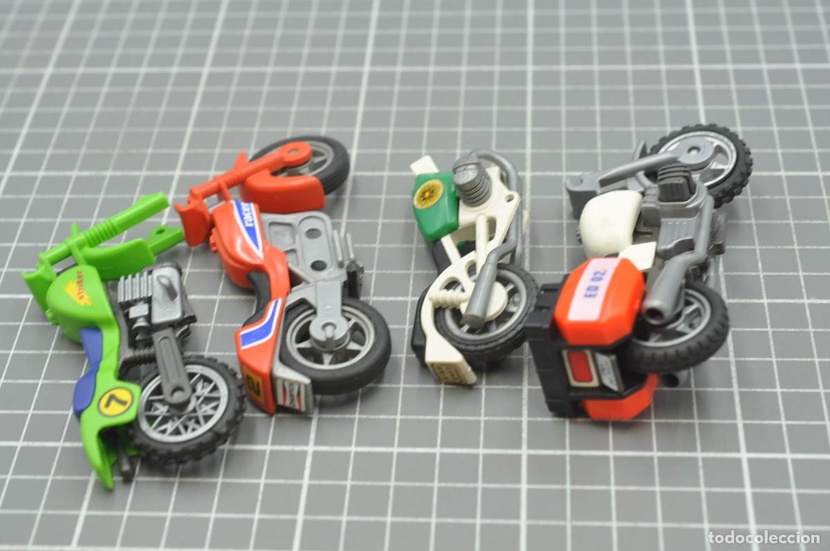 Playmobil: FNS02 53 Playmobil, 4 motos