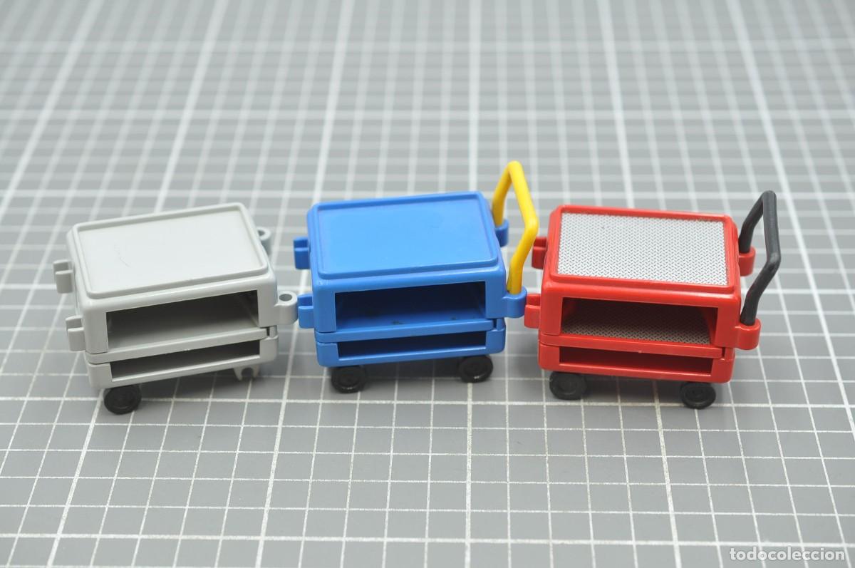 Playmobil: FNS02 54 Playmobil, 3 carritos taller