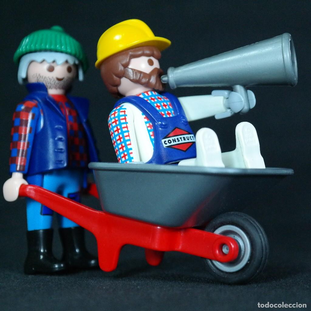 Playmobil: Playmobil dos trabajadores con carretilla ☼