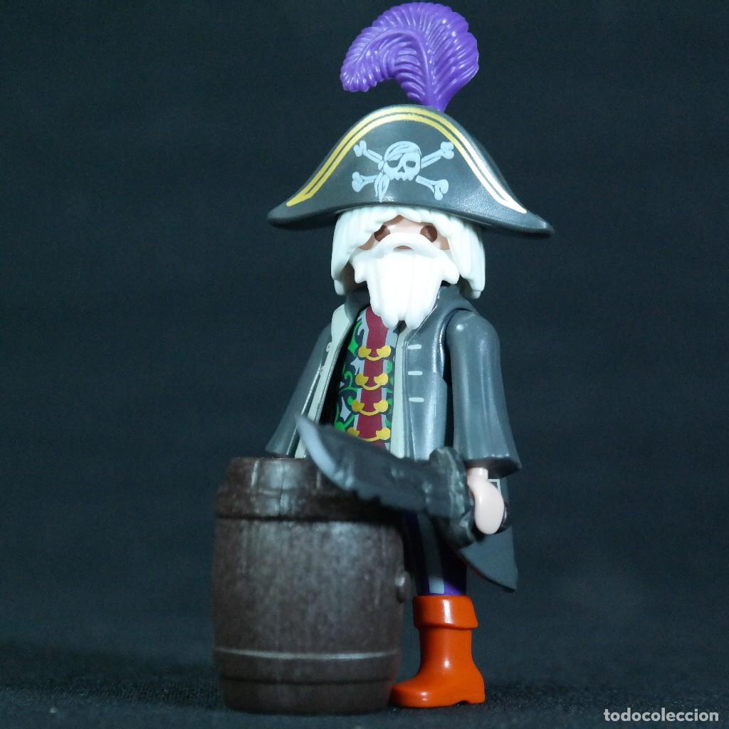 Playmobil: Playmobil pirata con barril ☼