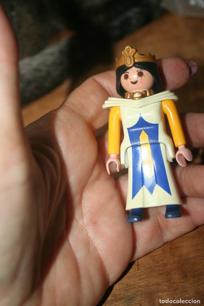 Playmobil: mu&ntilde;eca mu&ntilde;eco playmobil reina pedido minimo 5e
