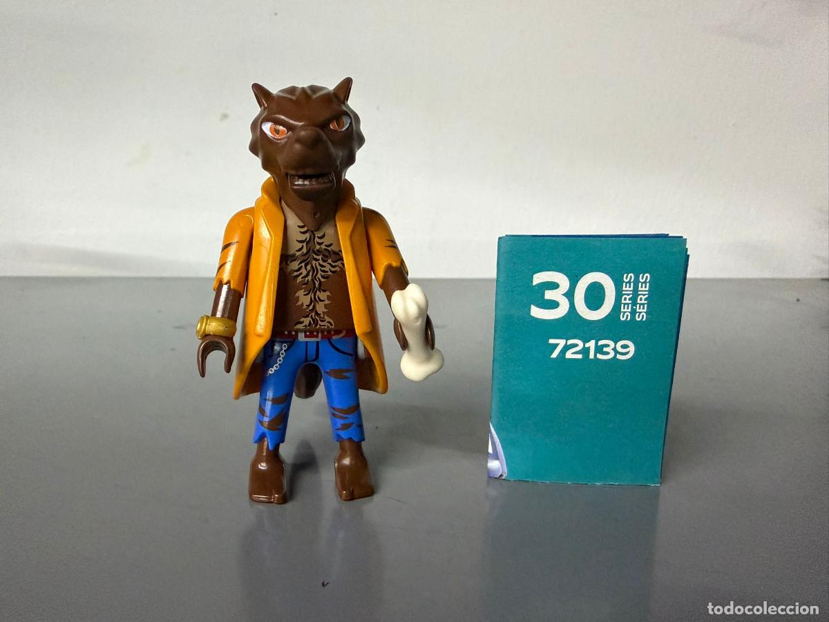 Playmobil: playmobil hombre lobo con cola y reloj wolfman serie 30
