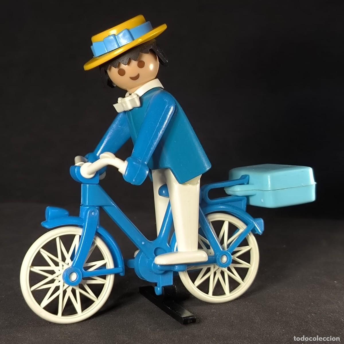 Playmobil: Playmobil figura con bicicleta ☼