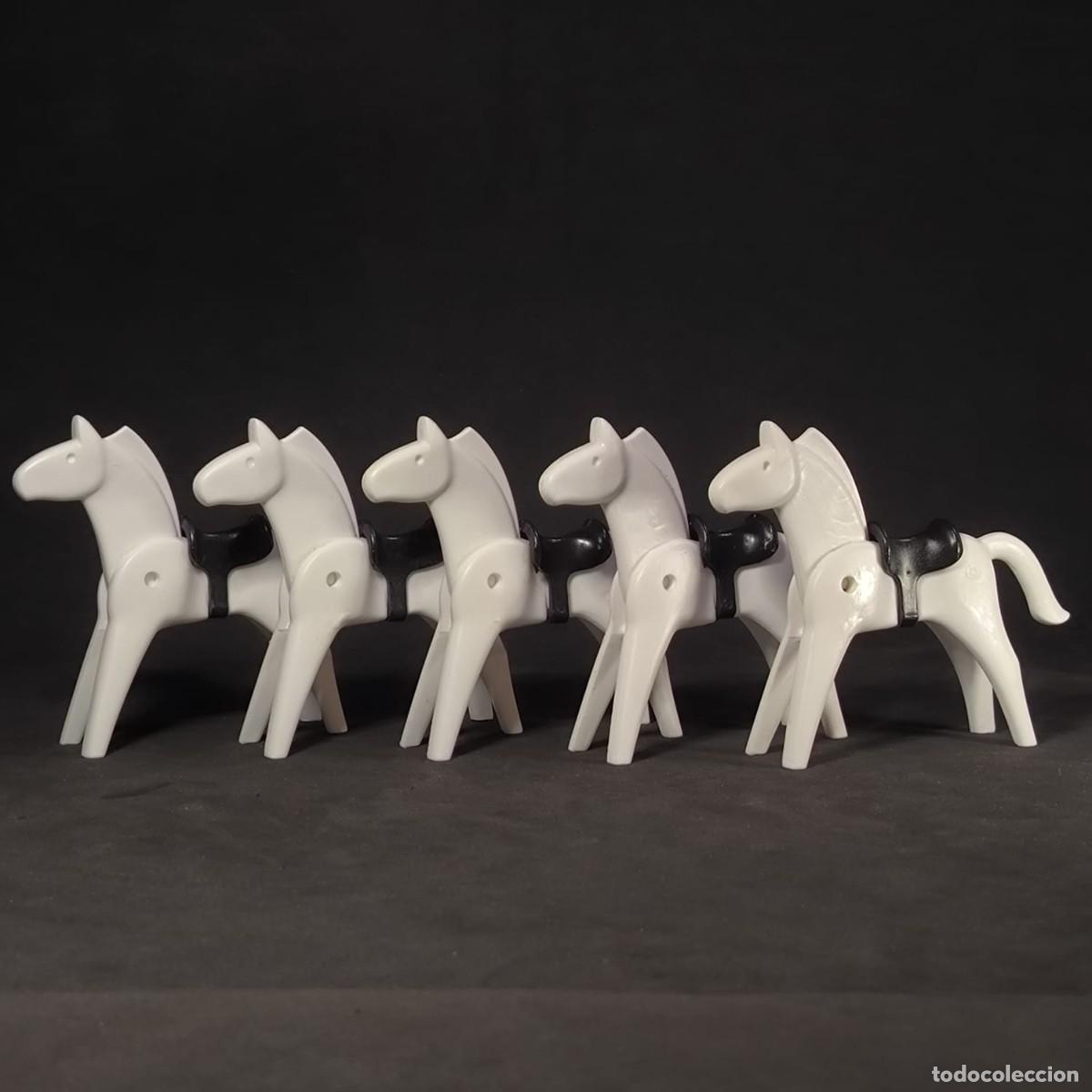 Playmobil: Playmobil 5 caballos totalmente blancos ☼