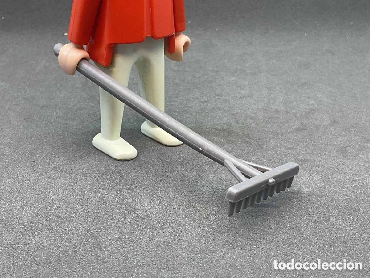 Playmobil: ACCESORIO PLAYMOBIL. RASTRILLO. REF LIMPIEZA