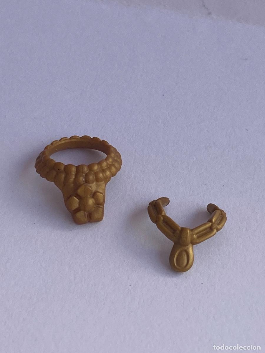 Playmobil: Playmobil pareja de collares