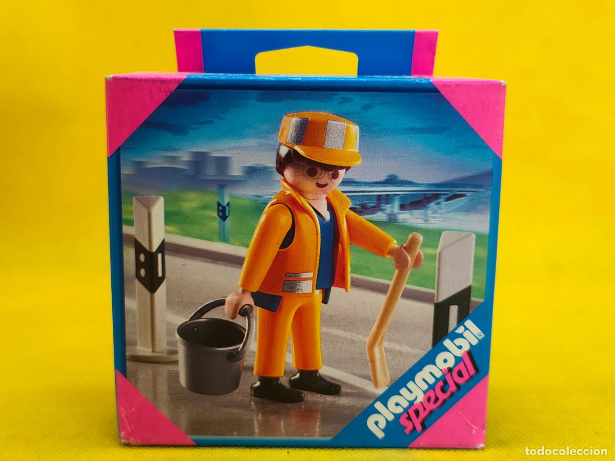 Playmobil: Playmobil Obrero de carretera con balizas Special REF 4682