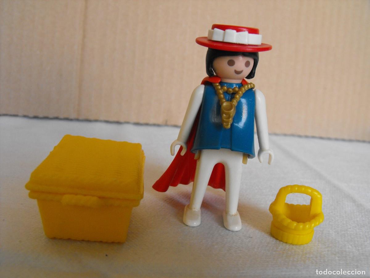Playmobil: PLAYMOBIL. FAMOBIL. Figura de mujer. De la Ref. 3389. Primera &eacute;poca.