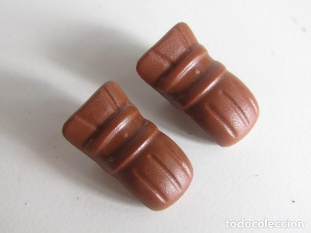 Playmobil: DIFICIL PAREJA DE GUANTES GRANDES MARRONES INVIERNO PARA CUSTOMS PLAYMOBIL