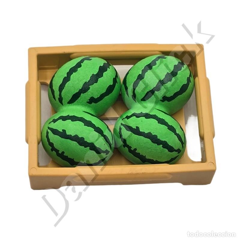 Playmobil: Playmobil - Caja con sand&iacute;a,mel&oacute;n y fruta. Accesorio para mercado, granja, tienda o bel&eacute;n