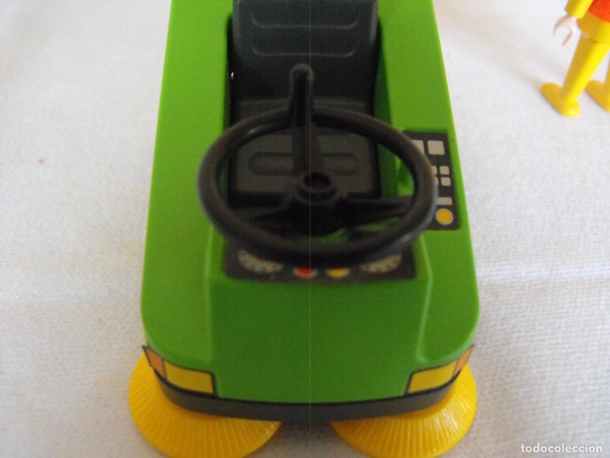 Playmobil: PLAYMOBIL. Barredora con operario. De la ref. 3790. - Foto 4