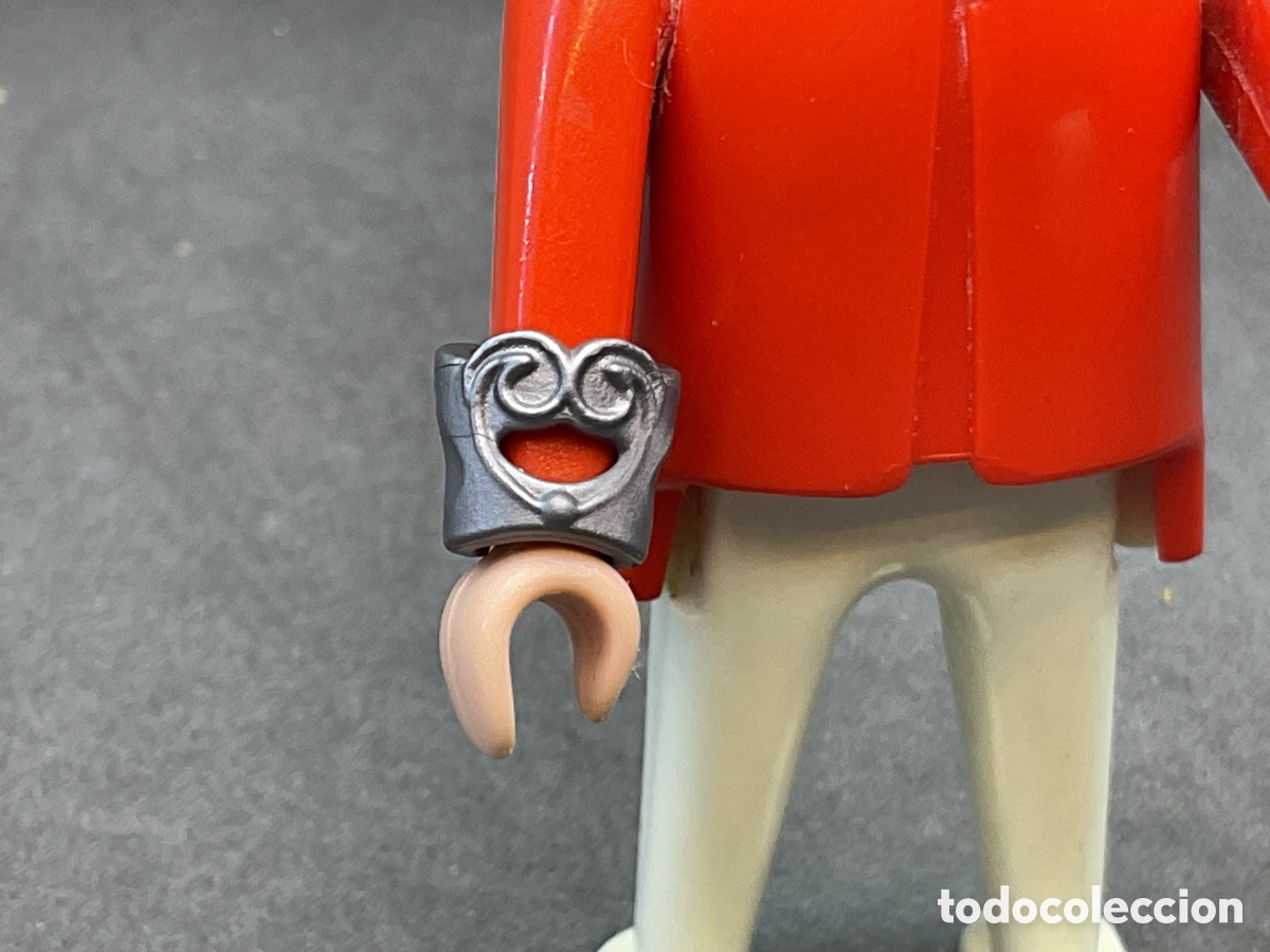 Playmobil: ACCESORIO PLAYMOBIL. PU&Ntilde;O, BRAZALETE, MU&Ntilde;EQUERA. REF MEDIEVOLO