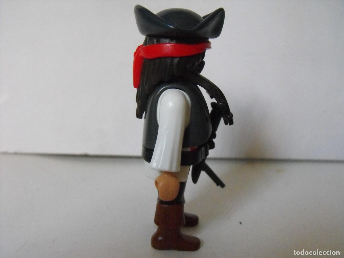 Playmobil: PLAYMOBIL. Figura de pirata. - Foto 2