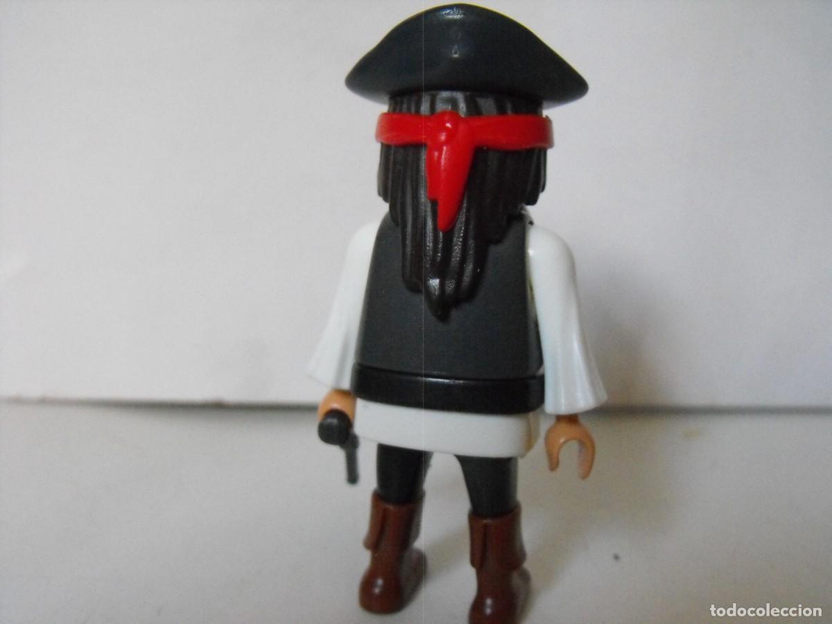 Playmobil: PLAYMOBIL. Figura de pirata. - Foto 3