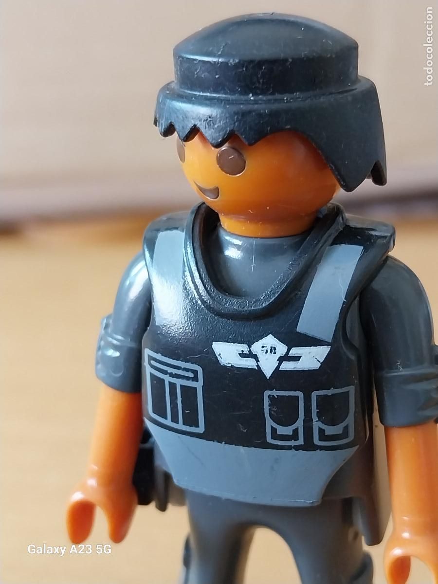 Playmobil: PLAYMOBIL HOMBRE POLICIA CHALECO ANTI BALAS FIGURA JUGADA ORGINAL **