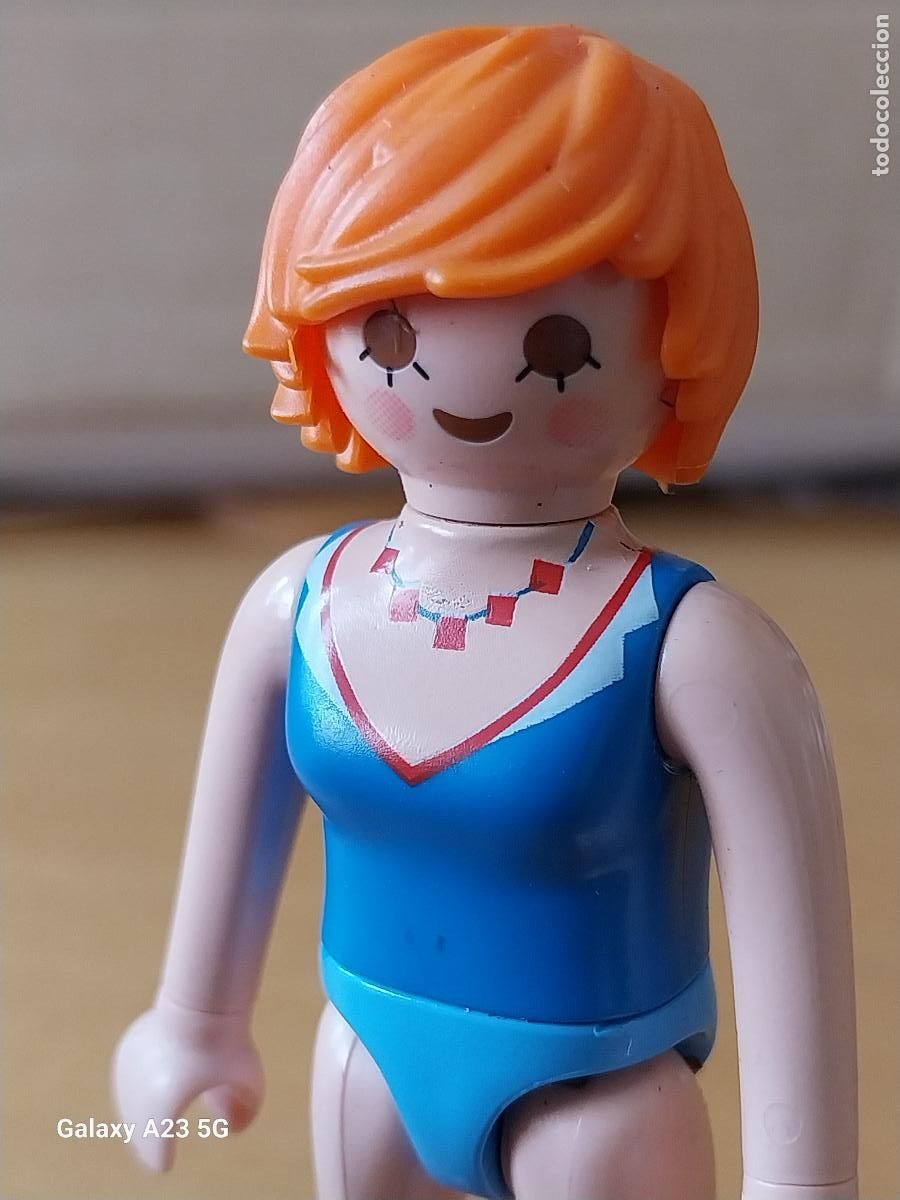 Playmobil: PLAYMOBIL MUJER BA&Ntilde;ADOR ROPA INTERIOR PELIRROJA COLLAR JUGADA ORGINAL **
