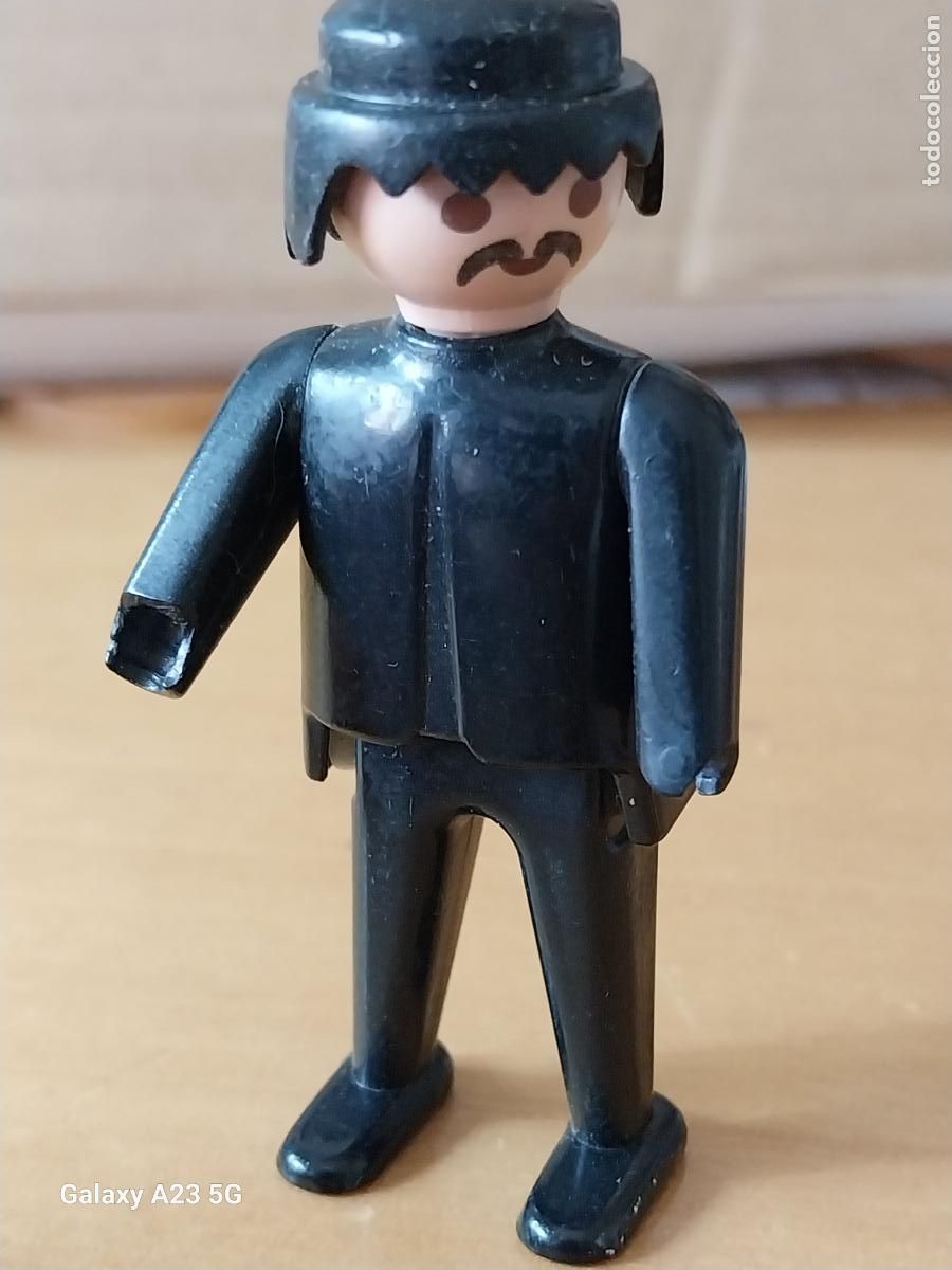 Playmobil: PLAYMOBIL HOMBRE NEGRO BRAZOS ROTOS PIEZAS GEOBRA 1974JUGADA ORGINAL **