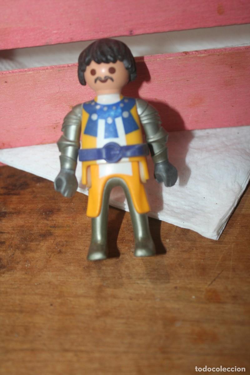 Playmobil: MU&Ntilde;ECO mu&ntilde;eca PLAYMOBIL PEDIDO MINIMO 5E
