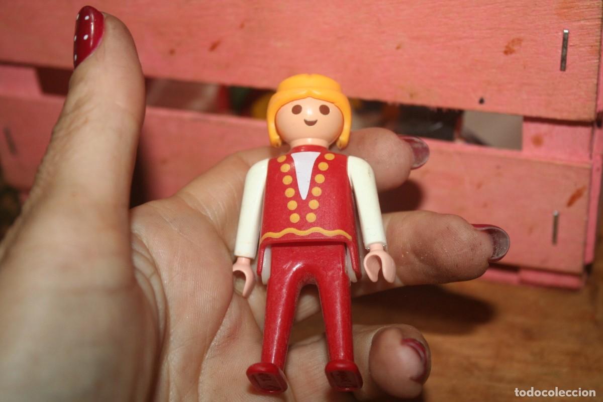 Playmobil: MU&Ntilde;ECO mu&ntilde;eca PLAYMOBIL PEDIDO MINIMO 5E