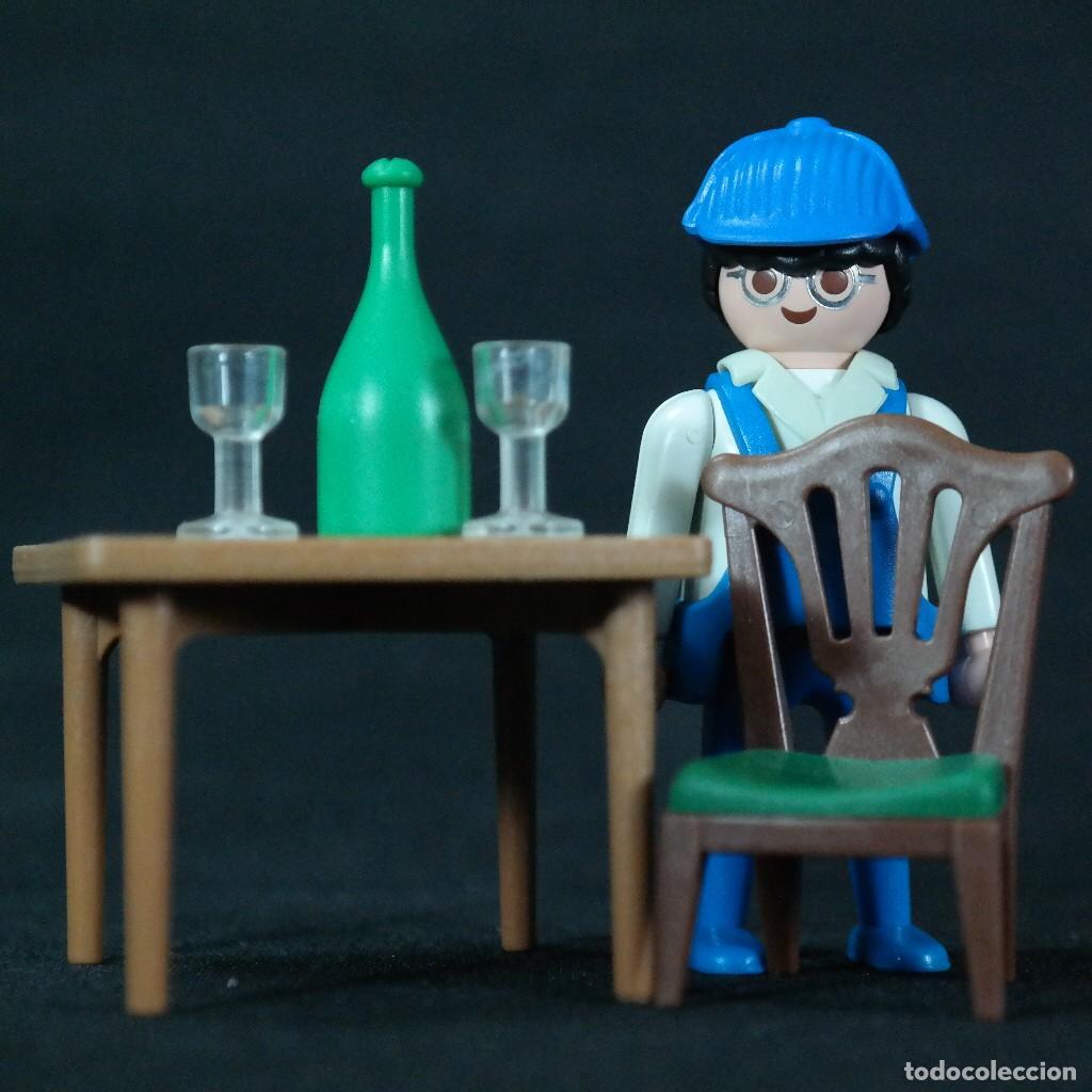 Playmobil: Playmobil hombre con champ&aacute;n ☼